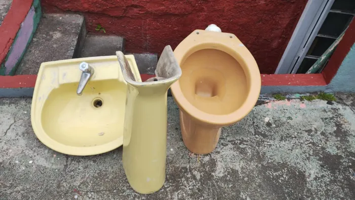 Vende Vaso e Pia para Banheiro