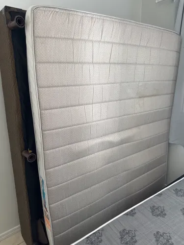 BARBADA - cama queen (colchão e box)