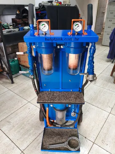 Máquina para diálise (micro filtragem) e transferência de diesel