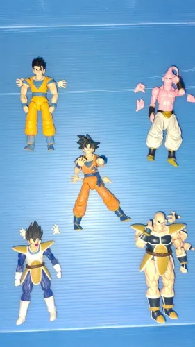 PACK DRAGONBALL Z. São 5 action figures