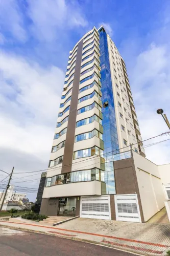 Apartamento com duas suítes no Residencial Villa de Napoles - Bairro Recife - Tubarão/SC
