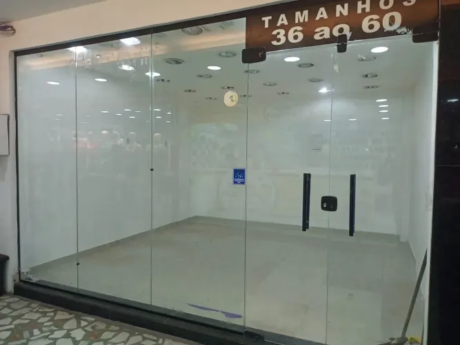 Imóvel para aluguel possui 17 metros quadrados em Vilar dos Teles - São João de Meriti - R