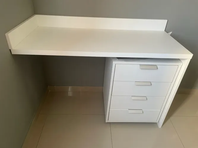 Kit mesa de escritório + gaveta