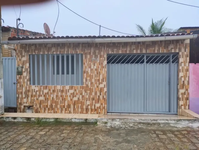 EXCELENTE OPORTUNIDADE! CASA A VENDA PRÓXIMO A POMPÉIA, ZONA NORTE. VALOR: 85.000