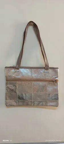 Bolsa Em Retalho De Couro Prata