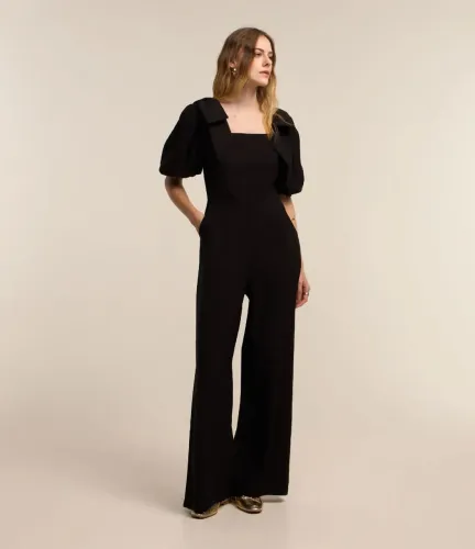 Macacão Preto Elegante 
