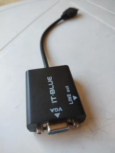 Adaptador HDMI para VGA com saída de áudio
