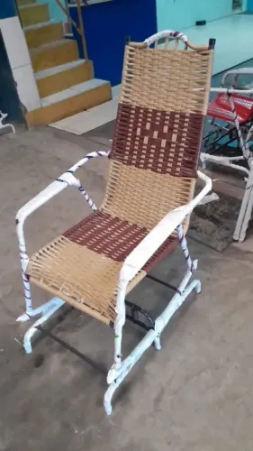 Cadeira de Balanço com Mola (Entregamos direto da Fábrica)