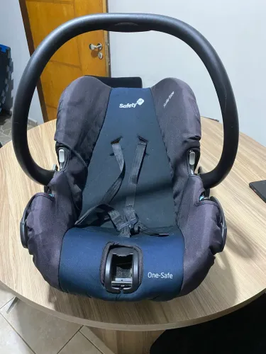 Bebê conforto safety( sem base ) até 15kg