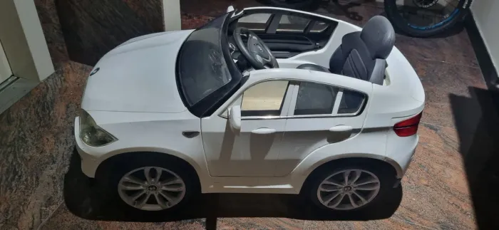 BMW X6 Elétrico Infantil BMW X6 Elétrico Infantil 6V