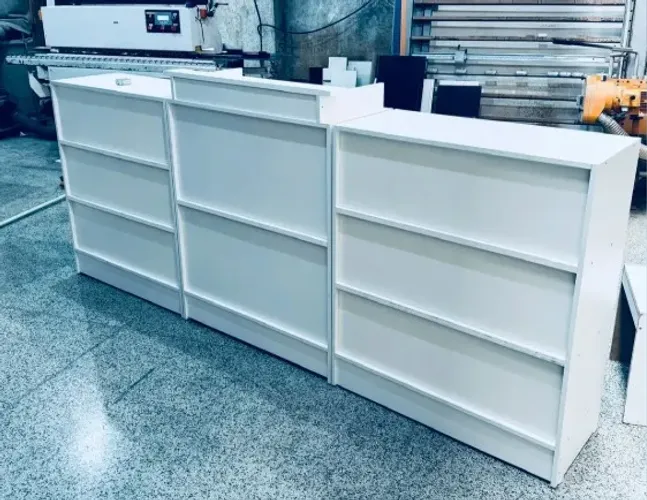 BALCÃO CAIXA RECEPÇÃO + BALCÕES SIMPLES 