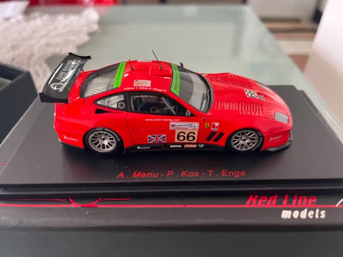 Miniatura Ferrai F550 Maranello 1/43 Le Mans 2004