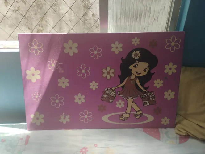 Quadro Decorativo Menina com Flores