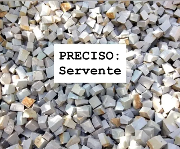 Busco ajudante de pedreiro