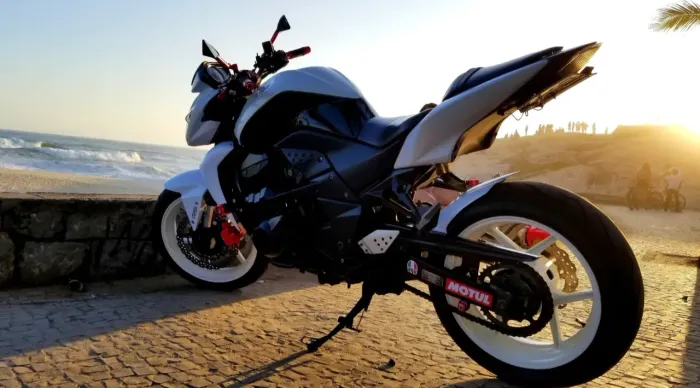 Kawasaki Z750 