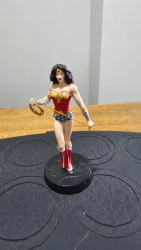 Miniaturas Eaglemoss DC COMICS - MULHER MARAVILHA