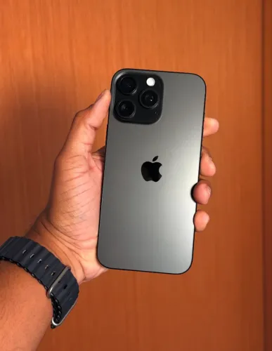 iPhone 16 Pro Max 256Gb