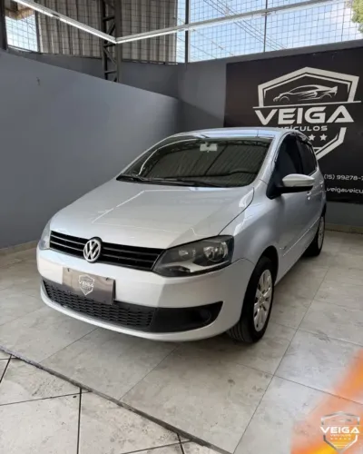 Volkswagen Fox 1.0 MI Total Flex 8V 5P 2013
