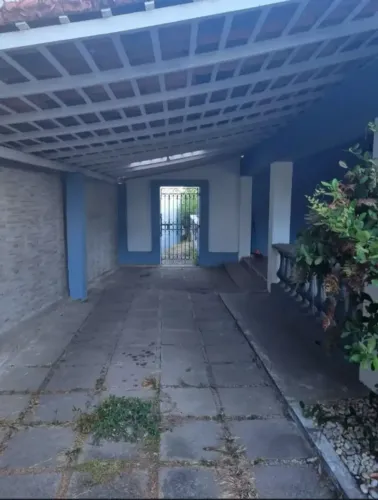 OLHO DAGUA - CASA AMPLA