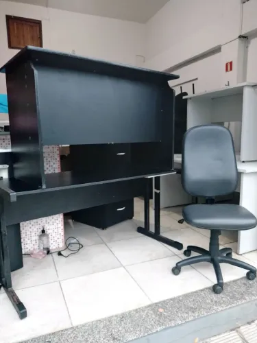 Moveis de escritório a preço de bazar. OPORTUNIDADE ÚNICA 