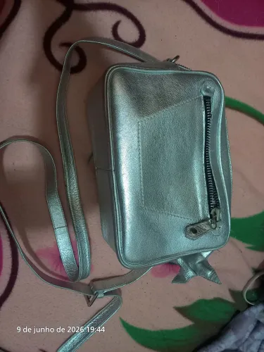 Bolsa de couro cristologia 