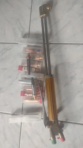 Kit maçarico de corte+11 bicos de maçarico