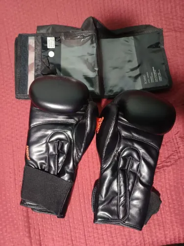 Luva Adidas Speed 50 16oz