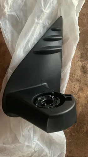 Pé retrovisor Hilux 2016/?