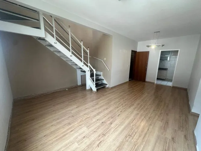 Cobertura à venda, 3 quartos, 1 suíte, 2 vagas, Buritis - Belo Horizonte/MG