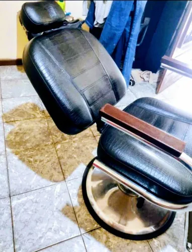 CADEIRA DE BARBEARIA