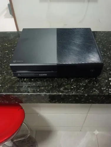 Xbox one . Somente mídia digital ( não vai controle )
