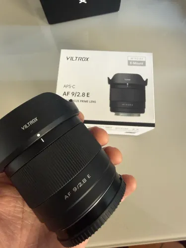 Lente Viltrox 9mm F2.8 praticamente nova