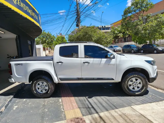 Chevrolet S10 Pick-up Advantage 2.5 Flex 4X2 CD 2022