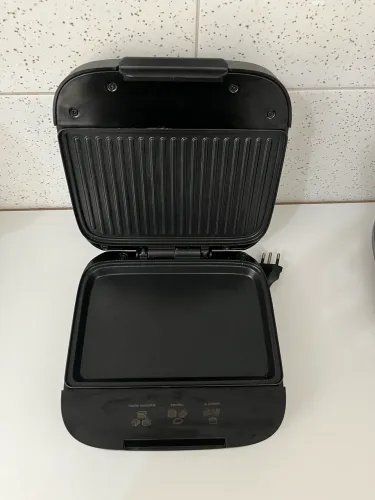 Sanduicheira Grill Candence