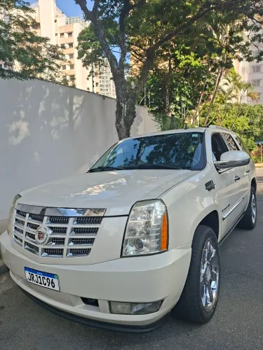Cadillac Escalade AWD 6.0 V-8(at) 345cv 4P 2007