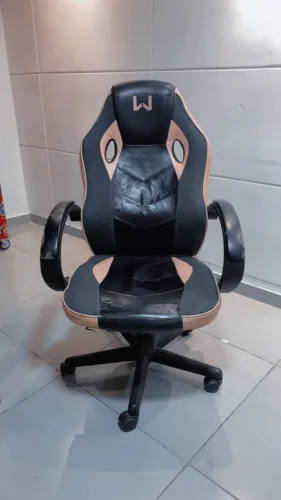 Cadeira Gamer rosa e preto