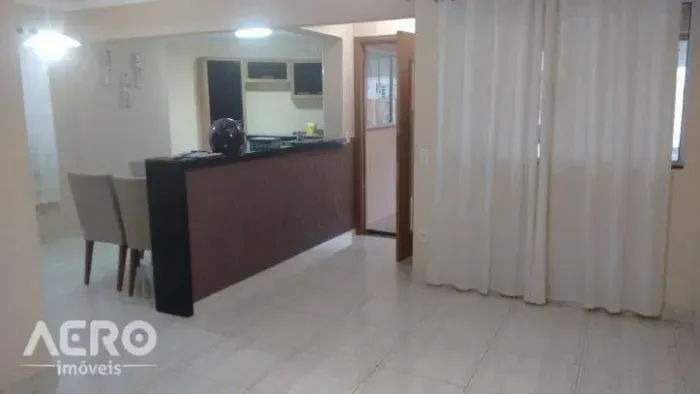 Casa com 2 dormitórios à venda, 100 m² por R$ 310.000 - Vila Dutra - Bauru/São Paulo