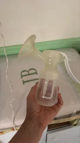 Bomba extratora de leite materno