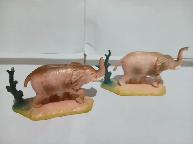 Miniatura elefantes new ray anos 90