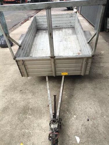 Vendo carretinha (reboque)