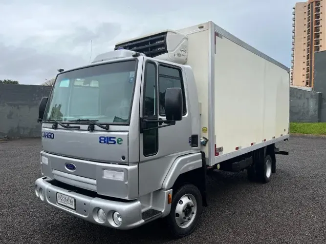 FORD CARGO 815 2012