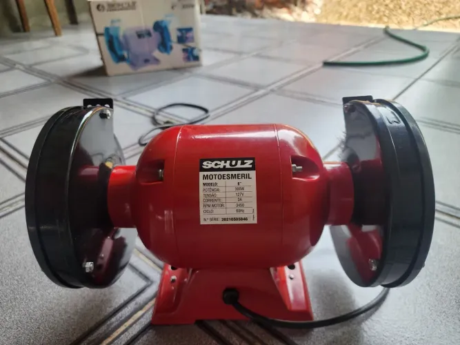 Esmeril de bancada nova 6"-300w nova sem avarias