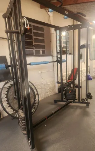Vendo Cross Smith conjugado semi novo.
