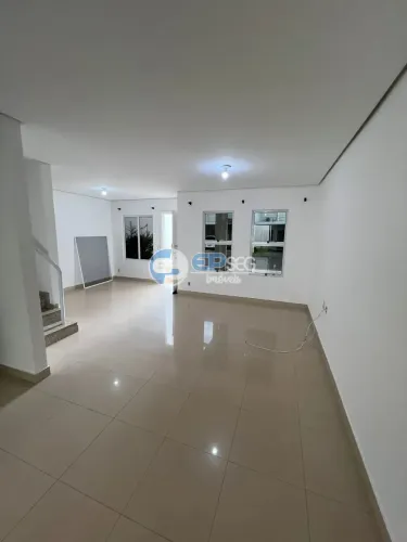 Sobrado Venda em condomínio fechado - Jardim Pioneiros Londrina