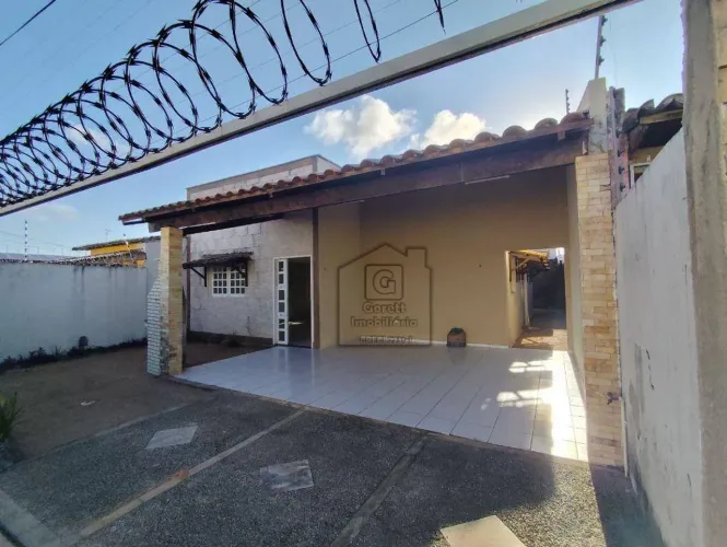 Casa para alugar em Emaús com 3 quartos, suíte, jardim e garagem coberta - 110 m² - Parnam
