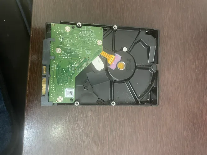 HD 1TB seminovo usado somente como armazenamento secundário 