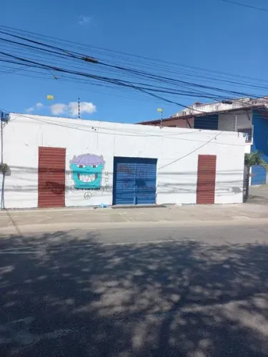 Oportunidade!!! Loja comercial em avenida de grande circulação!!! Medindo 50m², Amplo salã