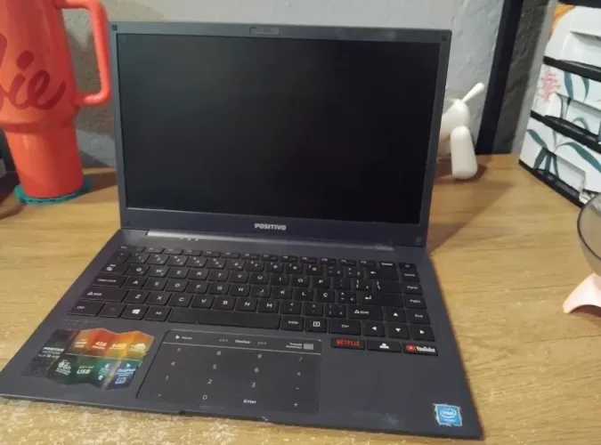 Notebook funcionando positivo 