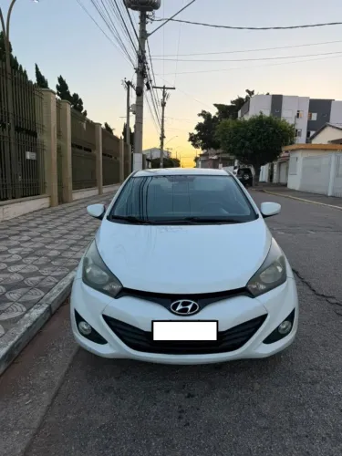 Hyundai HB20S C.plus/c.style 1.6 Flex 16V Mec.4p 2015