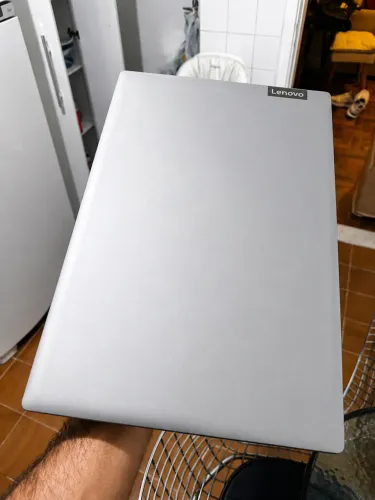 Notebook Lenovo i5 8ª Geração | 8GB RAM | SSD 240GB | Placa de Vídeo 2GB | Windows 11